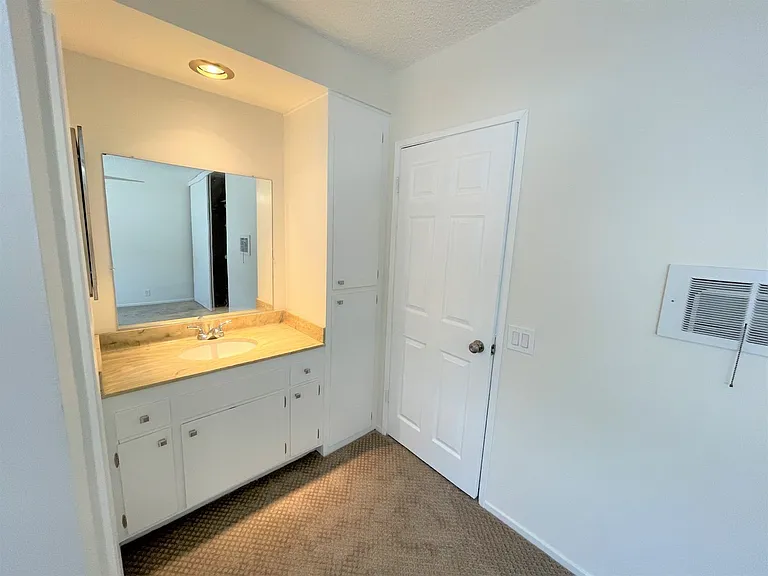 3906 Inglewood Blvd — Photo 6