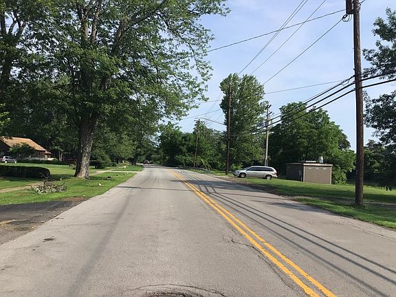5th image of 67 Old Falls Blvd