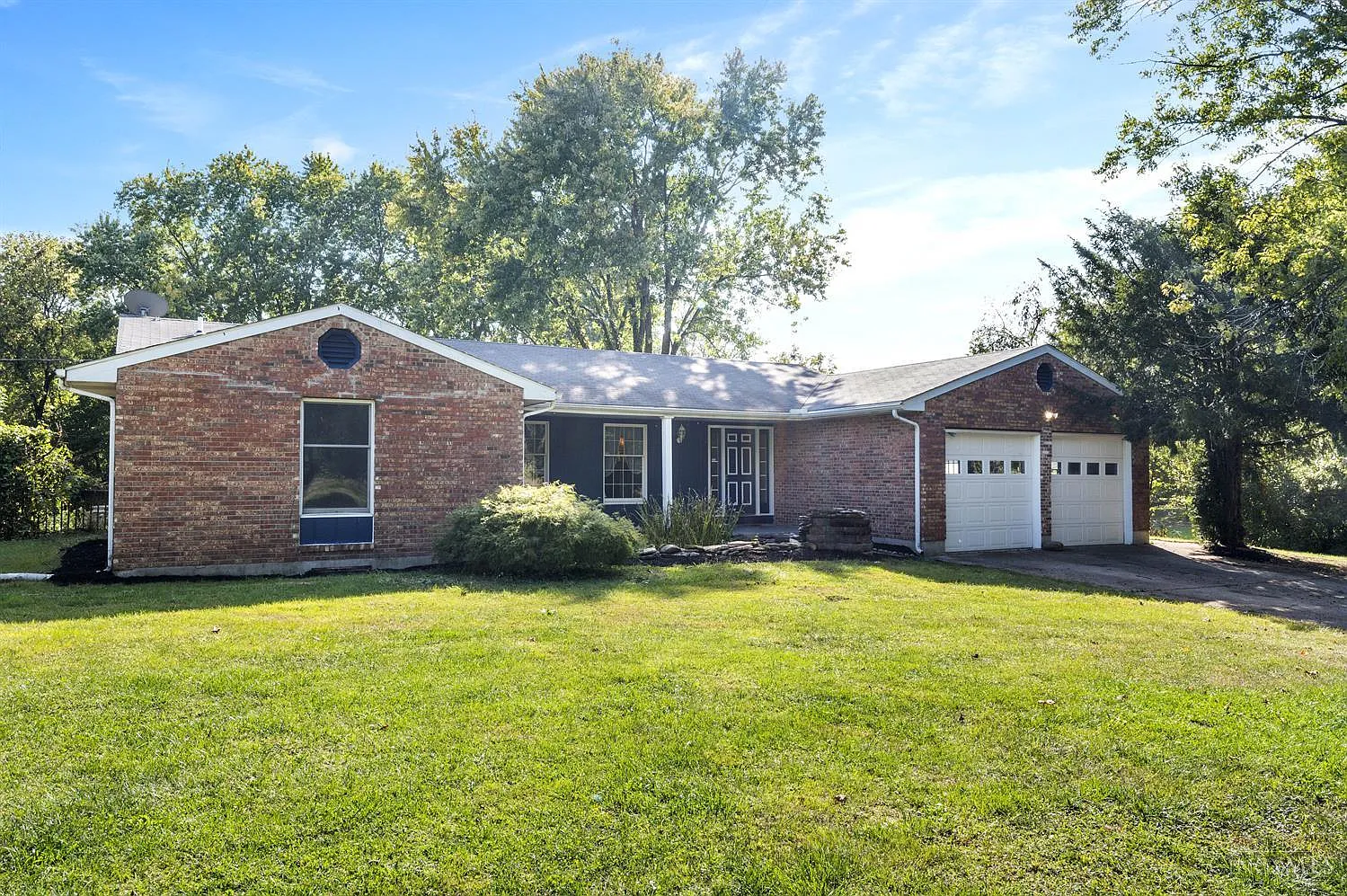 4411 Trenton Oxford Rd photo 1