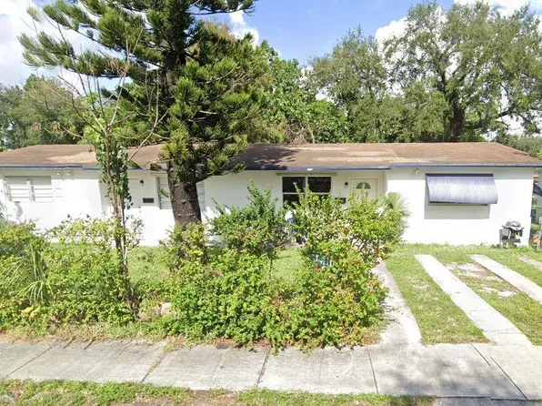 79 NE 183rd Terrace, Miami, FL 33179