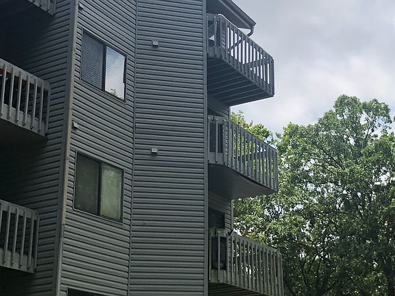 Balcony top right.