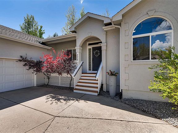 2nd image of 2534 Lake Meadow Dr