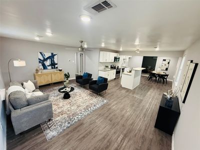 2205 N Farola Dr, Dallas, TX, 75228