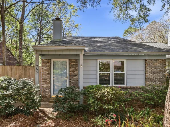 1963 Rain Valley Ct, Tallahassee, FL 32308
