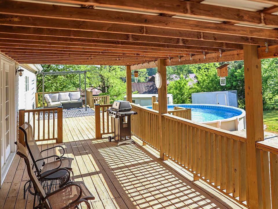 19th image of 200 Reavley Rd