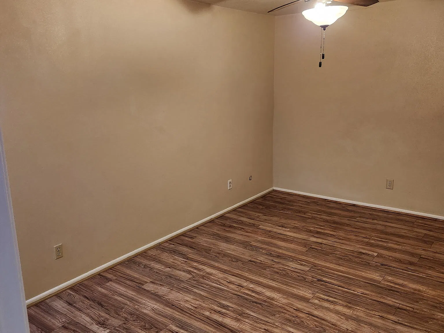 3 bed, $1,395 — Photo 3
