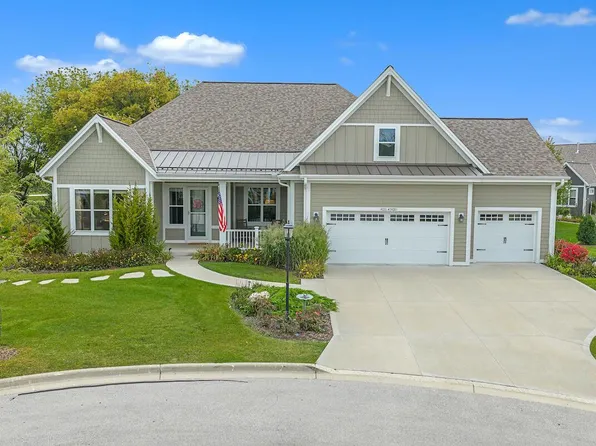 N111W5920 Carolyn COURT, Cedarburg, WI 53012