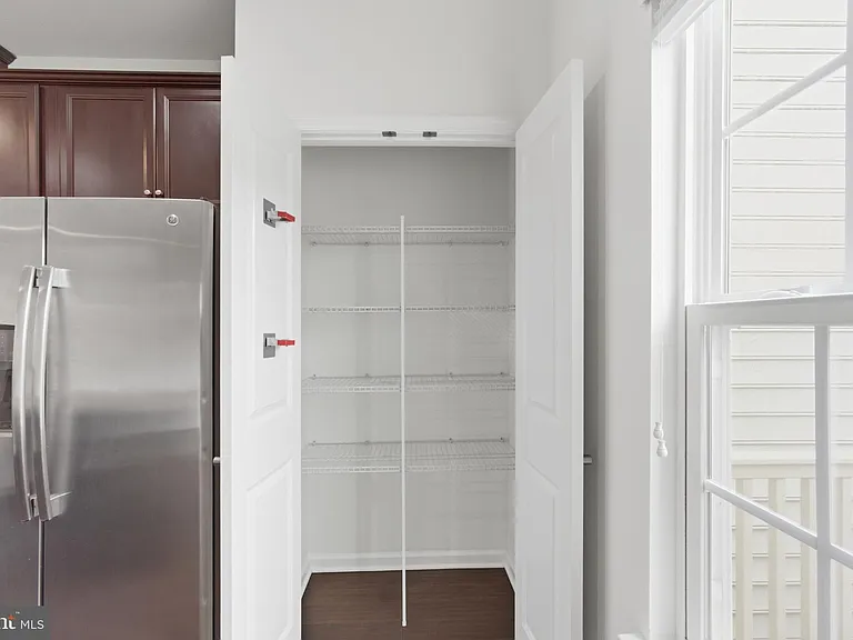 12191 Montreat Pl — Photo 16