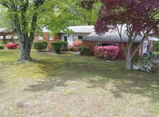 521 Motor Rd, Winston Salem, NC 27105