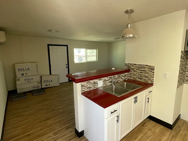 61056-29 Palms Hwy — Photo 11