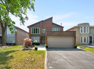 17 Peterborough Ave, Markham, ON L3T7B7