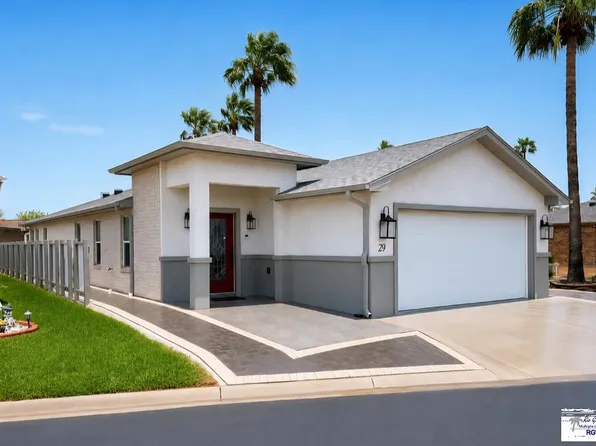 29 Laguna Ln, Brownsville, TX 78526
