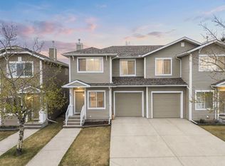 27 NW Bridleridge Vw SW, Calgary, AB T2Y 0A7