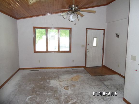 5th image of 372 S Fulton Ave