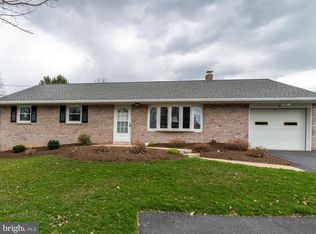 21 Elser Hill Rd, Lititz, PA 17543