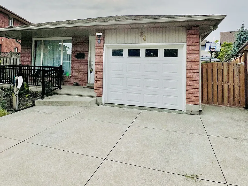 84 Juniper Dr