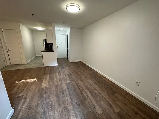 Rented by OvCo Realty | media 35