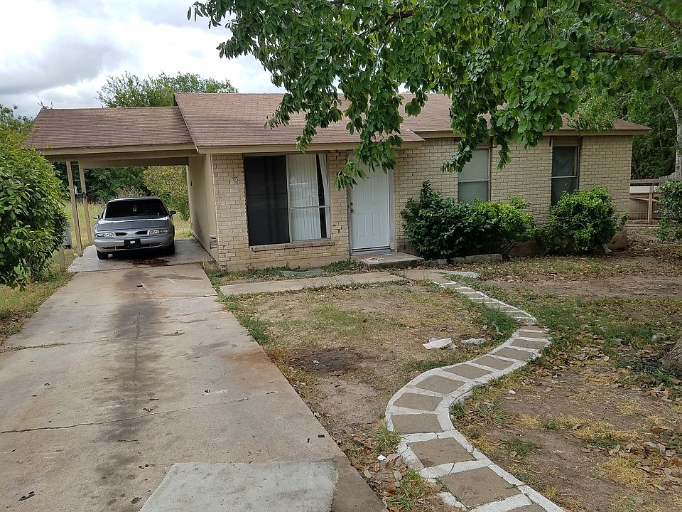 1st image of 7121 Howerington Cir