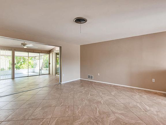 4th image of 2867 Safe Harbor Dr