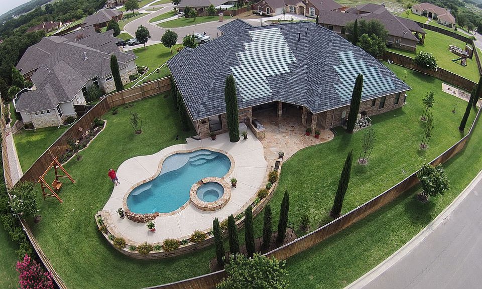 2nd image of 8010 Ridgeway Ct