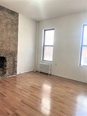 Rented by CitySites Real Estate Group | media 4