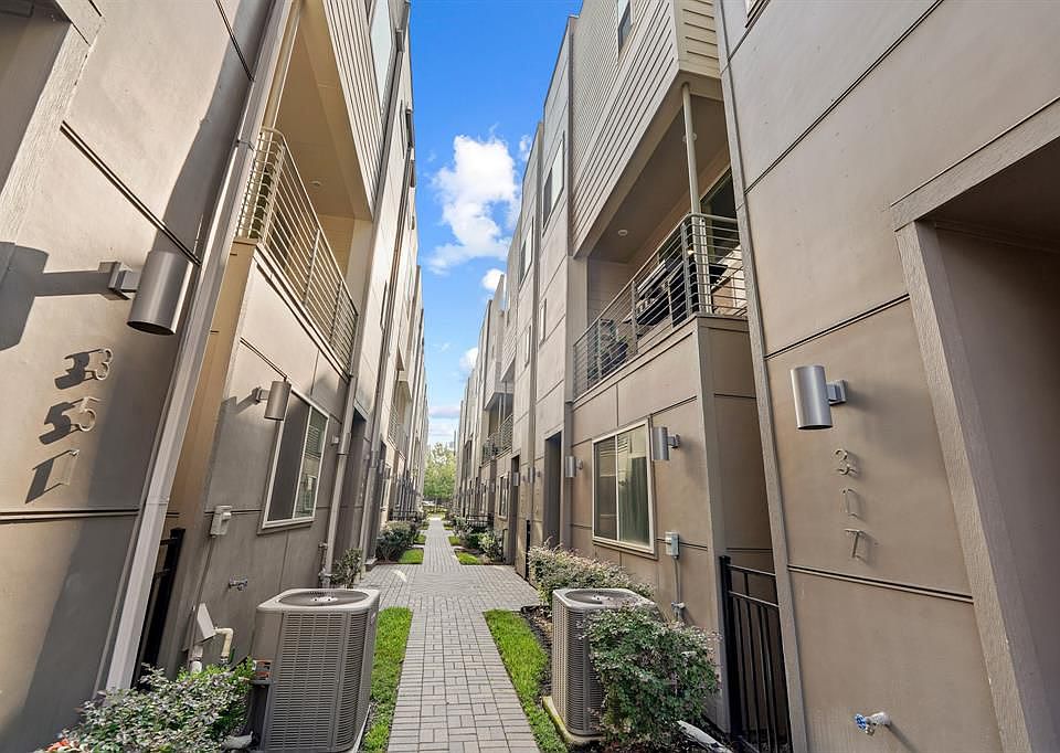 1st image of 319 Eado Park Cir
