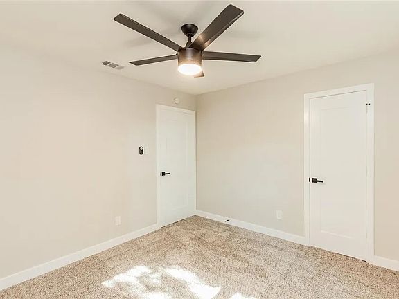 4th image of 4112 Barnsley Ct