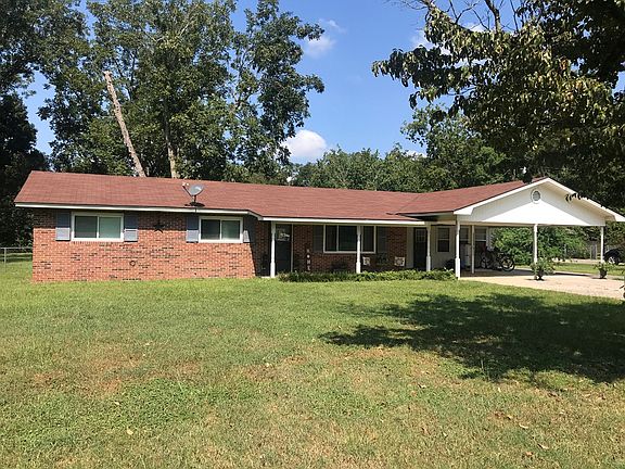 3rd image of 105 McCall Ave