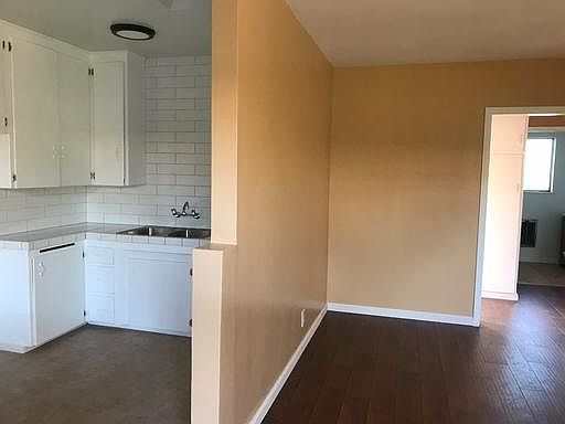 2nd image of 770 E Washington Blvd