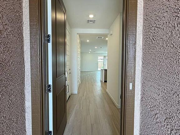 5th image of 4517 E Kenneth Ln