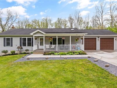 3760 N Creek Rd, Palmyra, NY, 14522