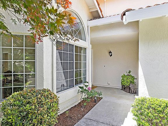5th image of 4016 Westminster Pl