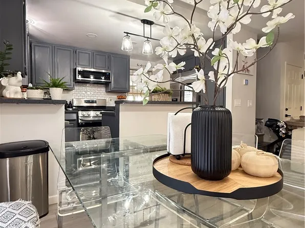 11068 Sharp Ave Unit H, Mission Hills, CA 91345