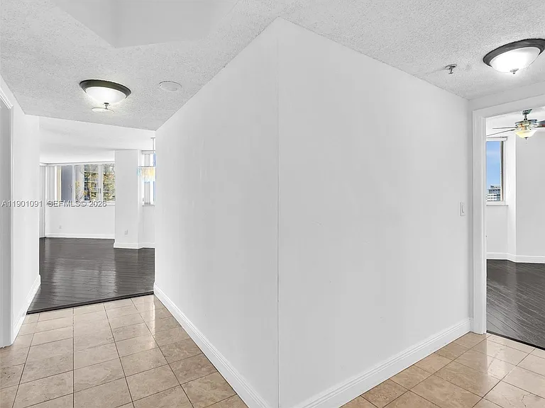 6422 Collins Ave #701 — Photo 13