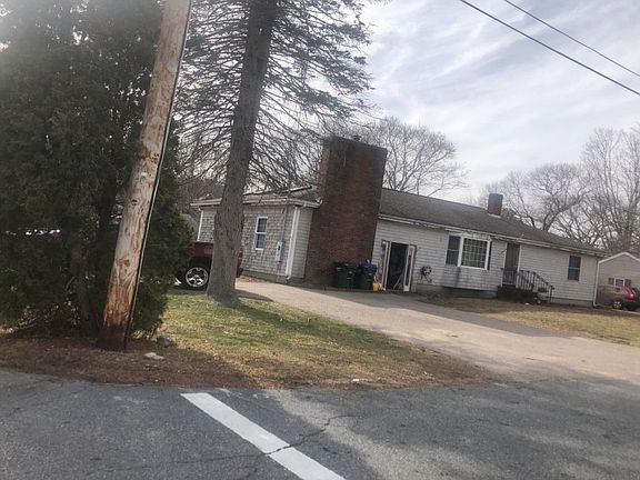 3rd image of 17 Keith Ave