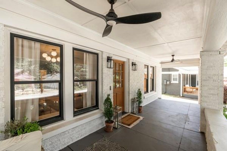 2300 Newnan St, East Pt, GA - View 4