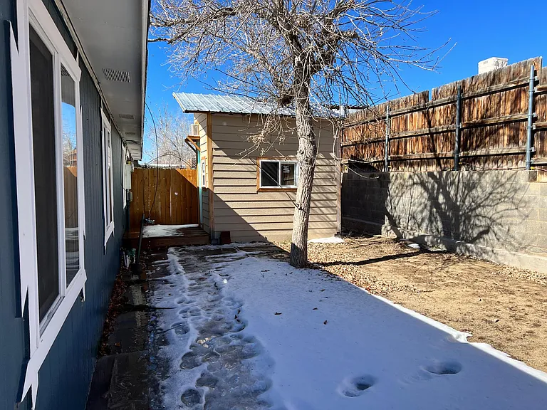 5554 Cypress St — Photo 18