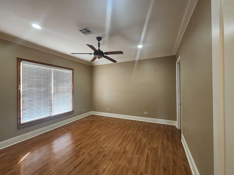5989 Stonegate Dr — Photo 14
