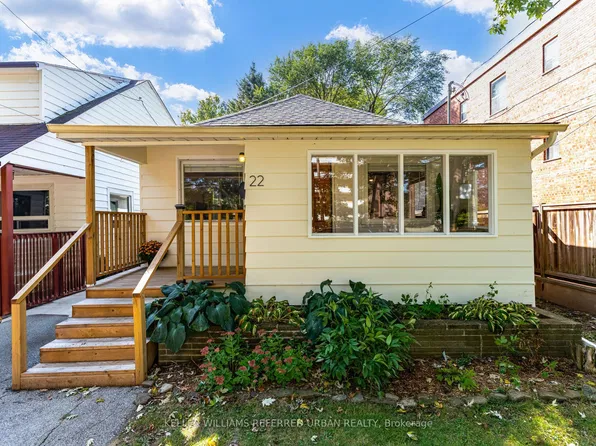 22 Long Branch Ave, Toronto, ON M8W 3H6