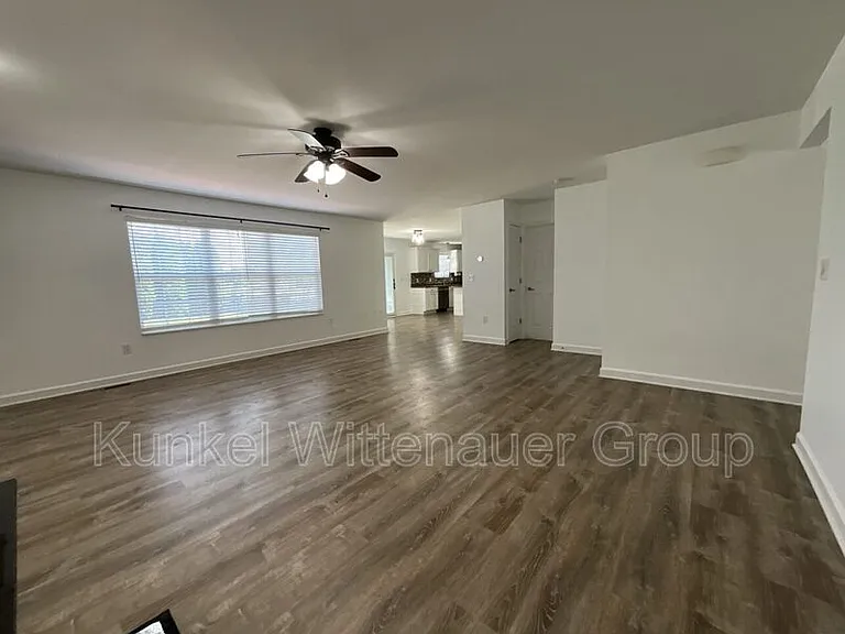 2621 Greystone Estates Pkwy — Photo 7