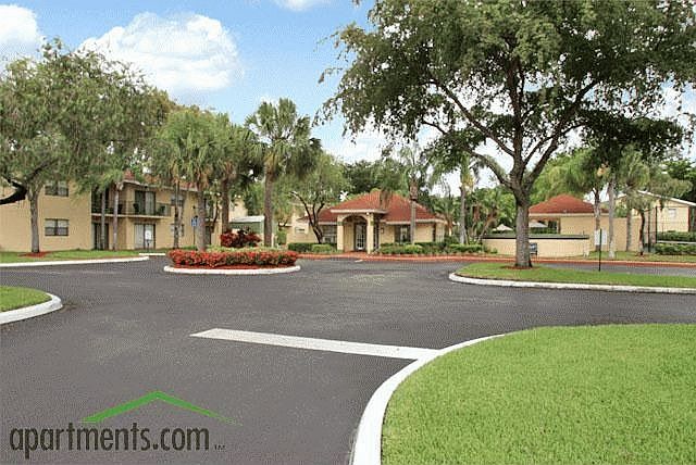 1st image of 5909 NW 46th Ter