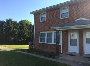 286 S Locust Point Rd #D, Mechanicsburg, PA 17055