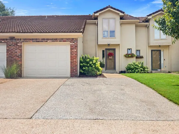 2161 Vaden Village Dr, Chattanooga, TN 37421