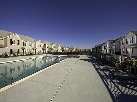 3rd image of 150 Tiger Lily Dr #3569424