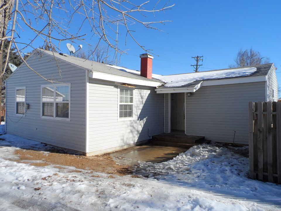 1st image of 323 2nd Ave #1/2