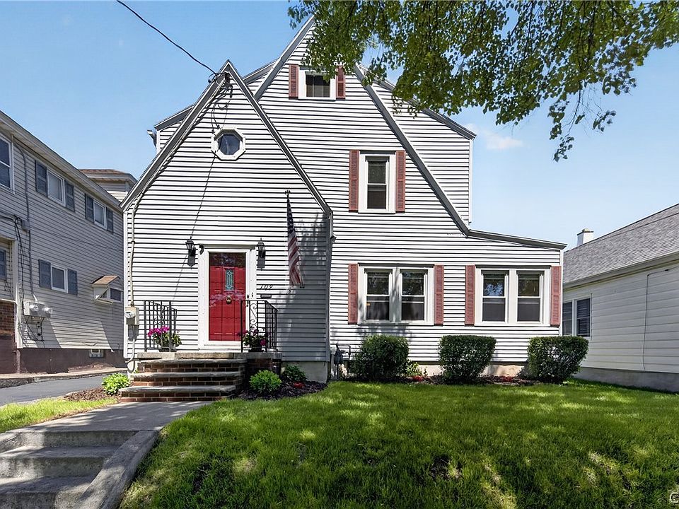 1st image of 109 Craton St