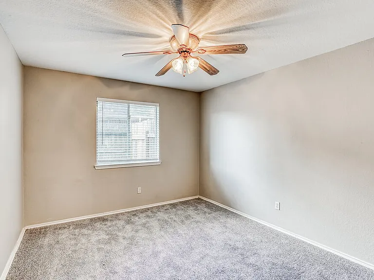 3605 Teal Glen St — Photo 13