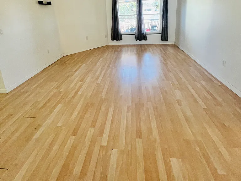 204 Loma Del Sol Dr — Photo 6