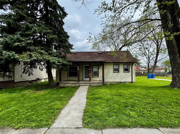 8045 Cadillac Ave, Warren, MI 48089