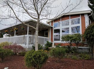 402 NW Broc Dr, Winston, OR 97496